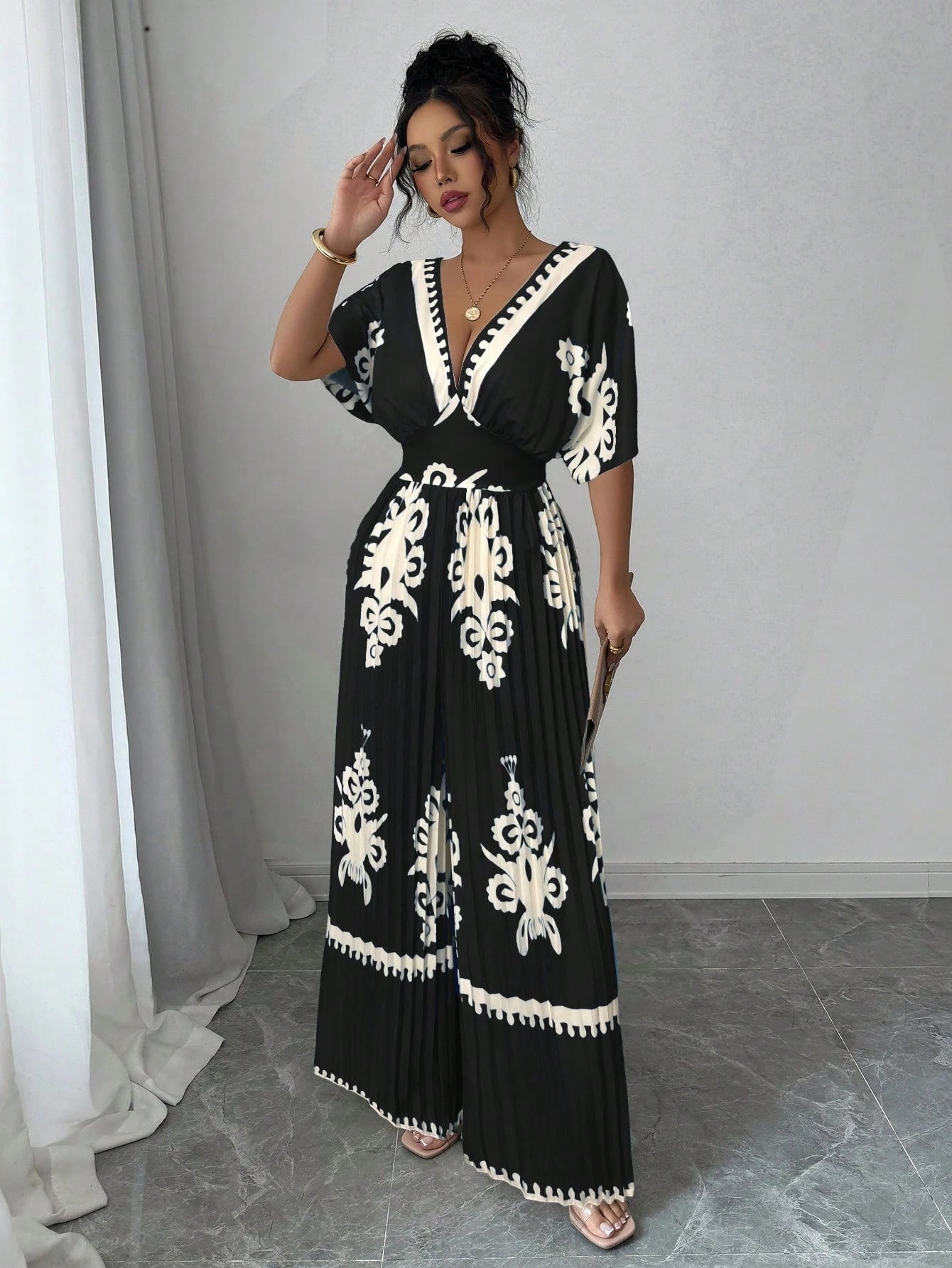 Elenzga Women's Print Batwing Sleeve Deep V Neck Ruched Jumpsuits For Vacation